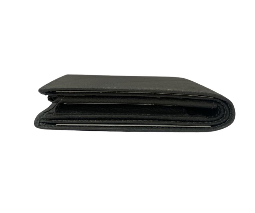 Elegant Leather Wallet Crafted for Sophistication & Durability